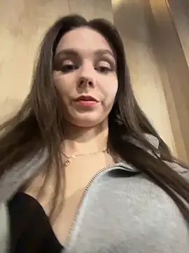 MilaBee online show from 02-24-26, 05:05