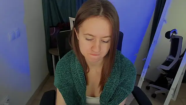 Catherine e online show from 10-14-25, 06:20