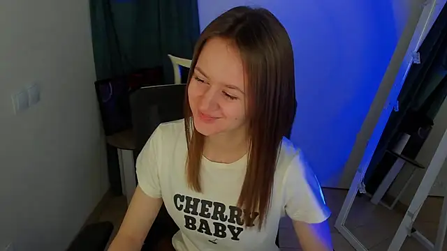 Catherine e online show from 11-17-25, 07:41