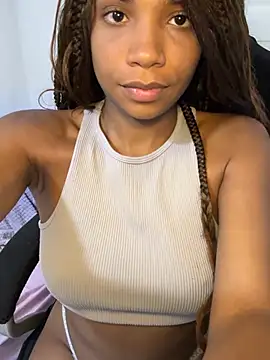 Lirioafro online show from 03-18-26, 02:26