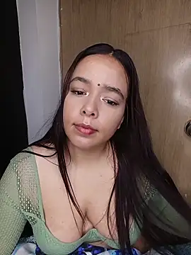 Deepika padukoneNisha online show from 09-22-25, 01:46