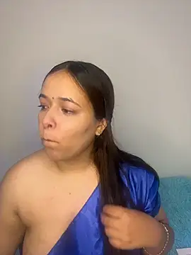 Deepika padukoneNisha online show from 10-26-25, 09:53