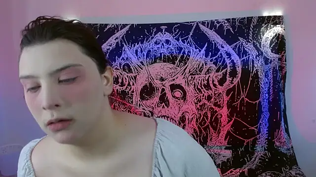 Snapshot of mikaskullcs chatting on 05-25-26, 10:16 mikaskullcs online show from 05-25-26, 10:16