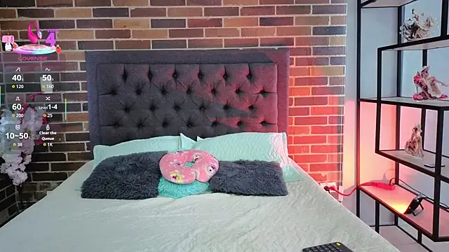 Snapshot of KattyPaez chatting on 11-04-25, 05:23 KattyPaez online show from 11-04-25, 05:23