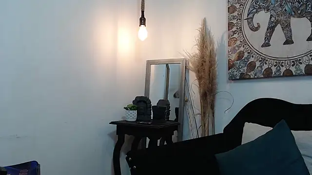 GagingZhara online show from 10-10-25, 12:15