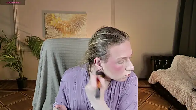 Jes Solar online show from 07-17-26, 08:57