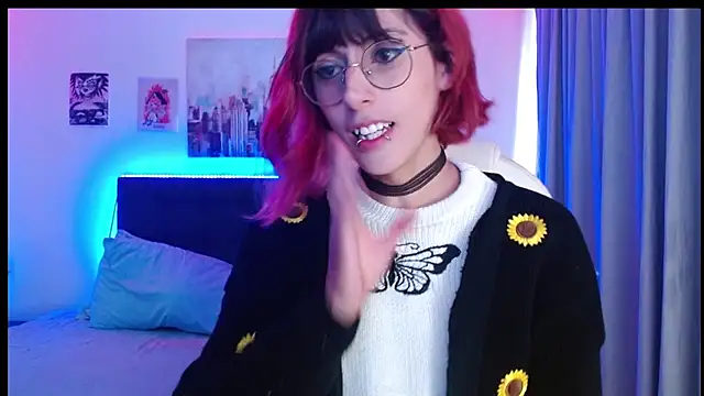 goth minerva online show from 11-20-25, 01:22