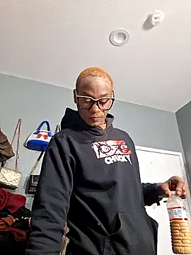 ItsBarbieBitcxxxx69 online show from 10-17-25, 02:48