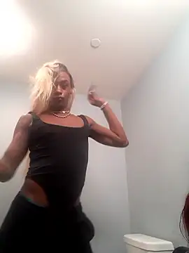 ItsBarbieBitcxxxx69 online show from 01-18-26, 05:55