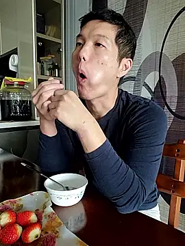 Snapshot of woonee827372 chatting on 11-23-25, 01:49 woonee827372 online show from 11-23-25, 01:49