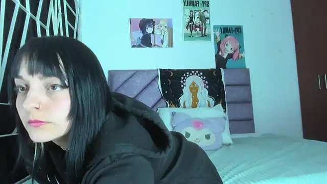 Snapshot of KARINNA__RAVEN chatting on 11-12-25, 01:39 KARINNA RAVEN online show from 11-12-25, 01:39