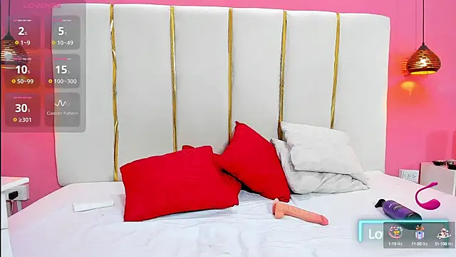 Snapshot of Electtra_Scretch chatting on 09-13-25, 11:48 Electtra Scretch online show from 09-13-25, 11:48