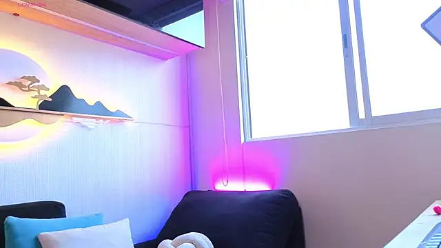 Snapshot of Almiboys chatting on 04-09-26, 10:26 Almiboys online show from 04-09-26, 10:26