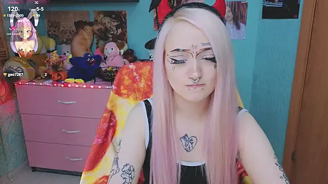 Snapshot of Manuela_unicorn chatting on 10-27-25, 07:34 Manuela unicorn online show from 10-27-25, 07:34