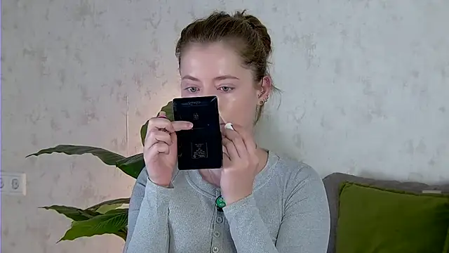 Snapshot of AshleyD_ chatting on 10-25-25, 03:14 AshleyD online show from 10-25-25, 03:14