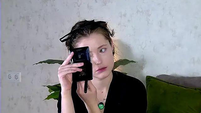 Snapshot of AshleyD_ chatting on 11-15-25, 12:45 AshleyD online show from 11-15-25, 12:45