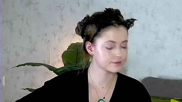 Snapshot of AshleyD_ chatting on 11-24-25, 03:28 AshleyD online show from 11-24-25, 03:28