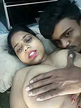 Snapshot of Mis_jay chatting on 10-21-25, 07:03 Mis jay online show from 10-21-25, 07:03