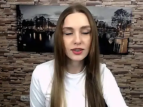 Snapshot of Doll_Angelina chatting on 03-22-25, 07:15 Doll Angelina online show from 03-22-25, 07:15