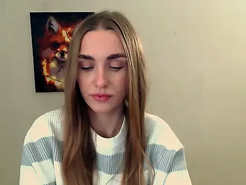 Snapshot of Doll_Angelina chatting on 11-04-25, 06:56 Doll Angelina online show from 11-04-25, 06:56