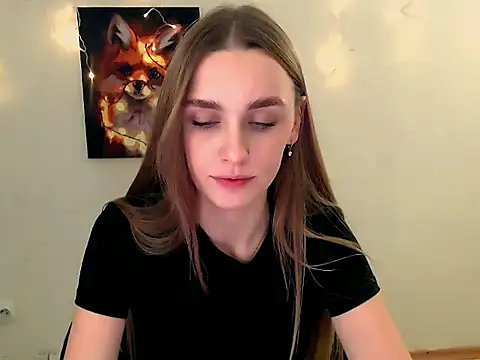 Snapshot of Doll_Angelina chatting on 11-25-25, 10:37 Doll Angelina online show from 11-25-25, 10:37