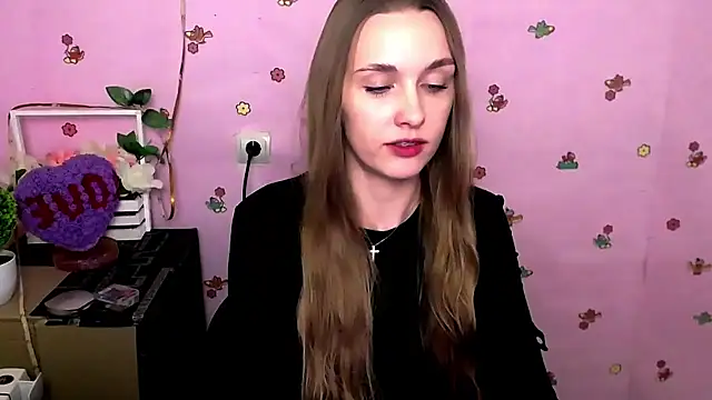 Snapshot of Doll_Angelina chatting on 02-13-26, 08:21 Doll Angelina online show from 02-13-26, 08:21