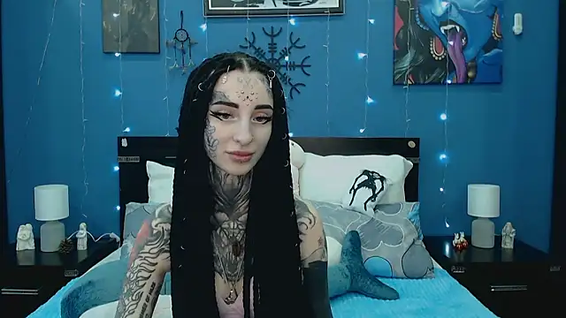 Snapshot of Velvetbat chatting on 04-26-26, 07:06 Velvetbat online show from 04-26-26, 07:06