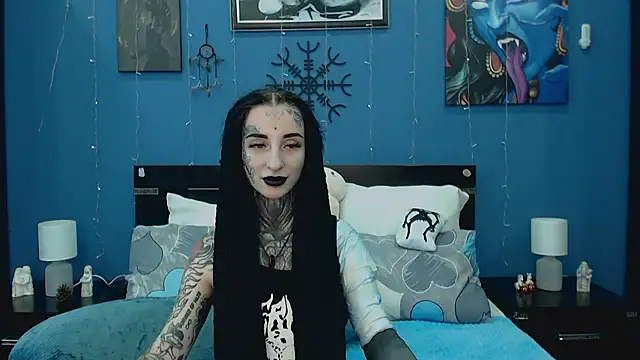 Snapshot of Velvetbat chatting on 05-19-26, 07:04 Velvetbat online show from 05-19-26, 07:04