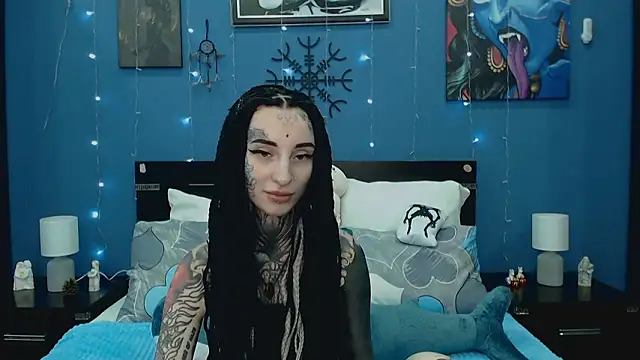 Snapshot of Velvetbat chatting on 05-23-26, 07:02 Velvetbat online show from 05-23-26, 07:02