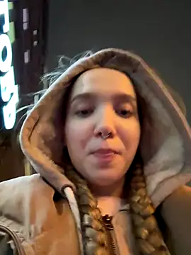 bambi lu online show from 12-03-25, 04:27