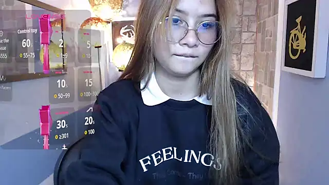 Fiorellaa delsd online show from 10-21-25, 03:02