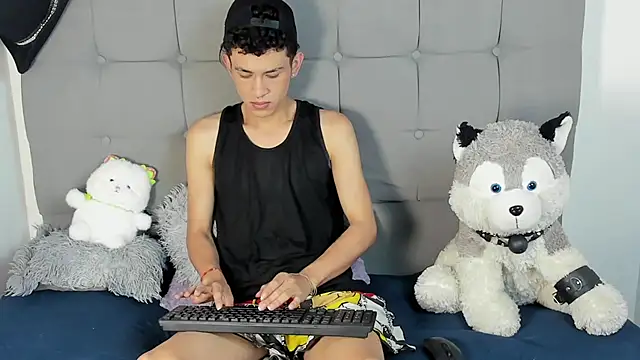 jeims hotboy online show from 06-05-26, 11:16