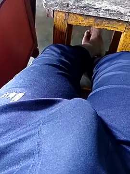 Snapshot of A-1PLAYBOY0 chatting on 09-18-25, 04:25 A-1PLAYBOY0 online show from 09-18-25, 04:25