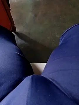 A-1PLAYBOY0 online show from 10-21-25, 02:34