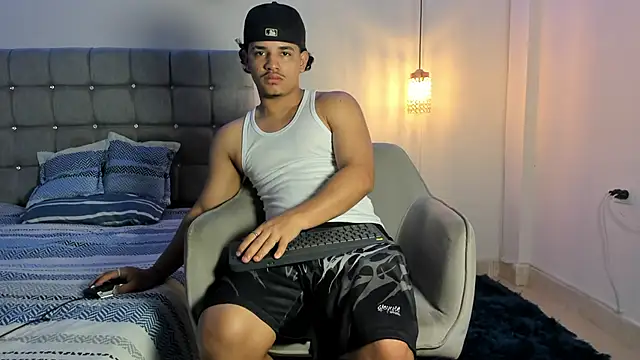 samxx muscle online show from 10-19-25, 03:23