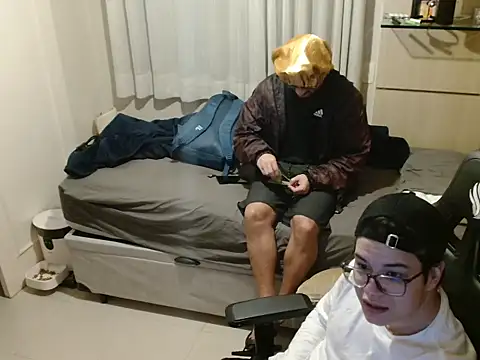 TimiidoSP011 online show from 11-08-25, 11:03