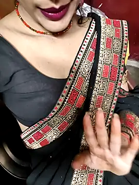 Eshwari Chopra online show from 10-16-25, 04:13