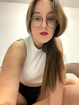 Vviikkssiikk online show from 10-29-25, 05:04