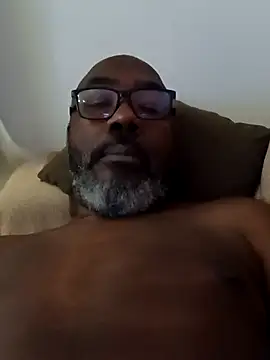 Bigmaumau54 online show from 12-14-25, 02:28