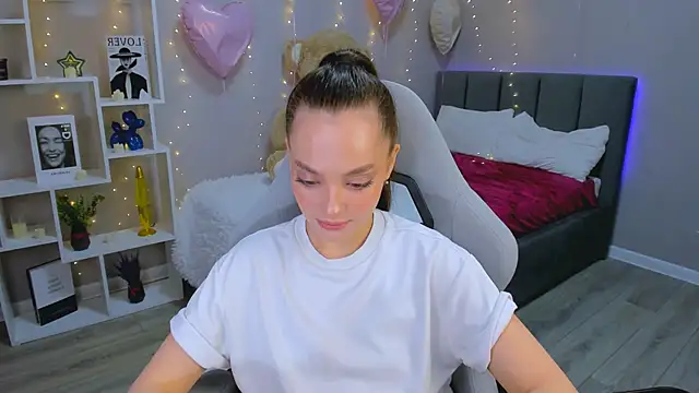 Snapshot of MelanieAlves chatting on 03-11-26, 12:33 MelanieAlves online show from 03-11-26, 12:33