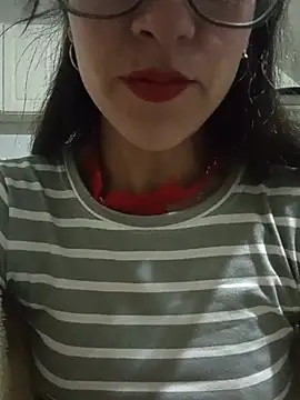 Snapshot of Camilitah chatting on 06-27-26, 03:33 Camilitah online show from 06-27-26, 03:33