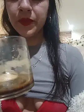 Snapshot of Camilitah chatting on 07-11-26, 05:32 Camilitah online show from 07-11-26, 05:32