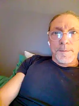 Deddyitalia3p online show from 11-20-25, 07:57