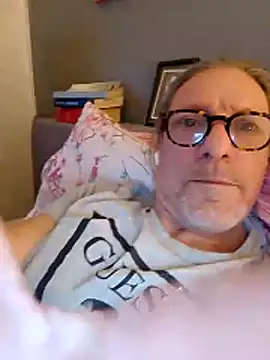 Deddyitalia3p online show from 11-29-25, 08:34