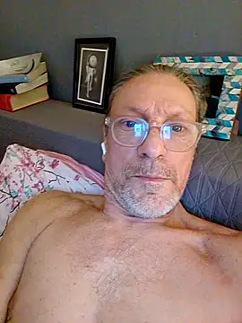 Deddyitalia3p online show from 12-04-25, 09:23