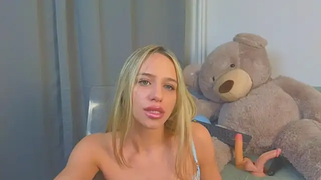 MellisaKim online show from 12-13-25, 10:59