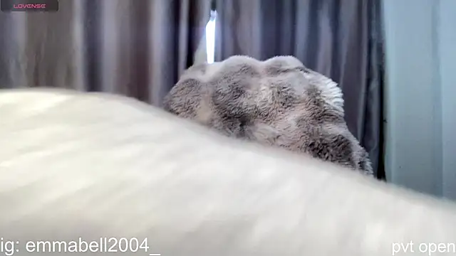 Snapshot of emma__bell_ chatting on 12-02-25, 05:08 emma bell online show from 12-02-25, 05:08