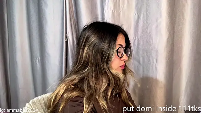 emma  bell  online show from 03-28-26, 02:00