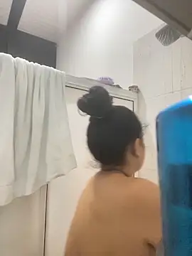 carlafox05 online show from 04-05-26, 02:03