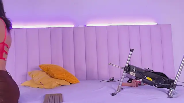 AgataDoll online show from 11-30-25, 08:24